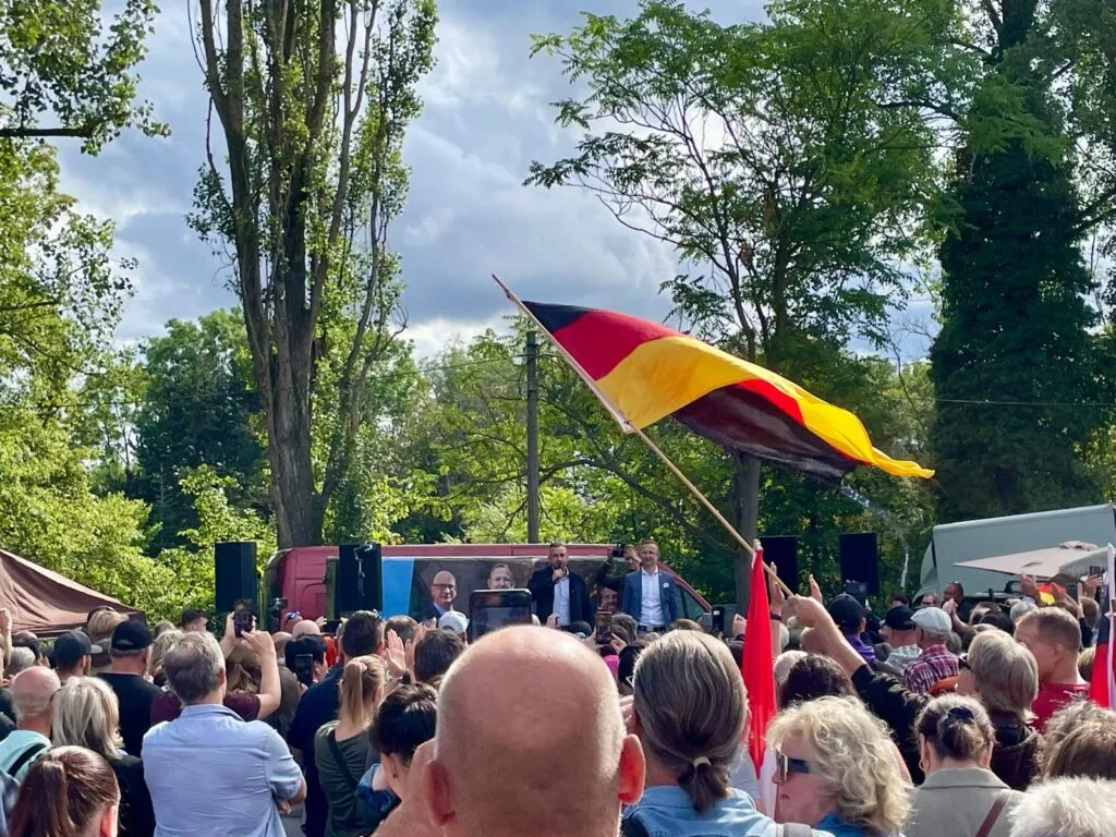 Ulrich Siegmund speaking at a campaign event