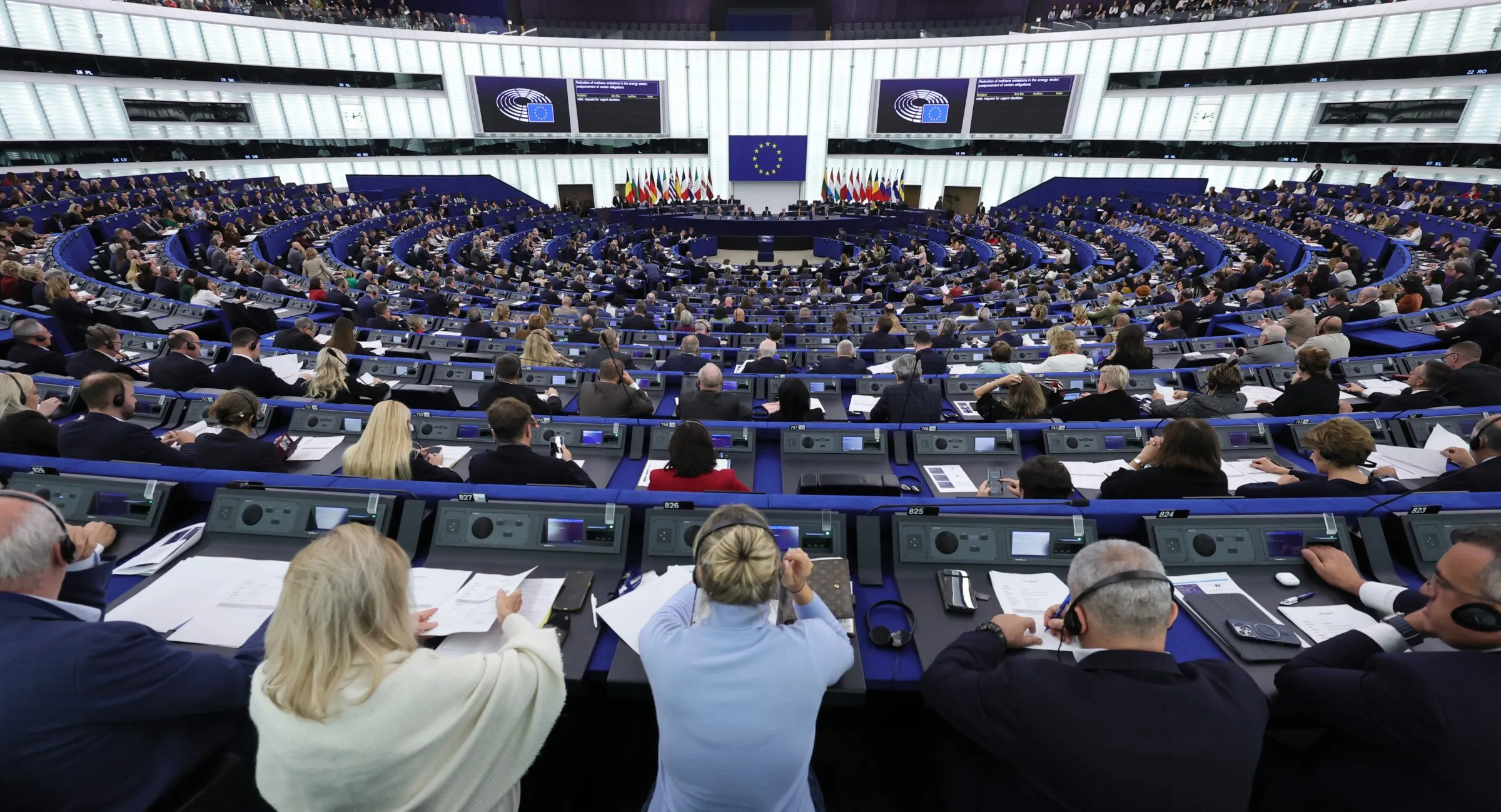 MEPs welcome a UK ‘rejoin’ as a chance to ‘correct’ the Brexit error