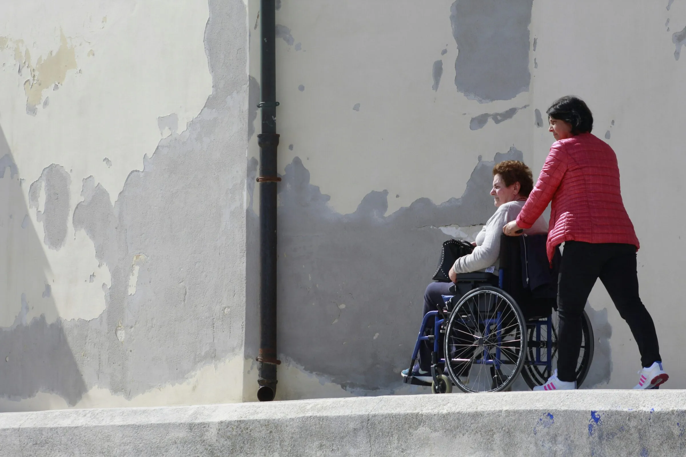 Low pay and stress forcing Europe’s care workers to quit as policymakers look the other way, unions warn