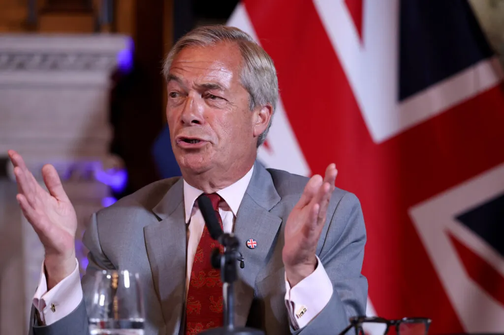 Nigel Farage casts himself as local champion in fight to reclaim Clacton